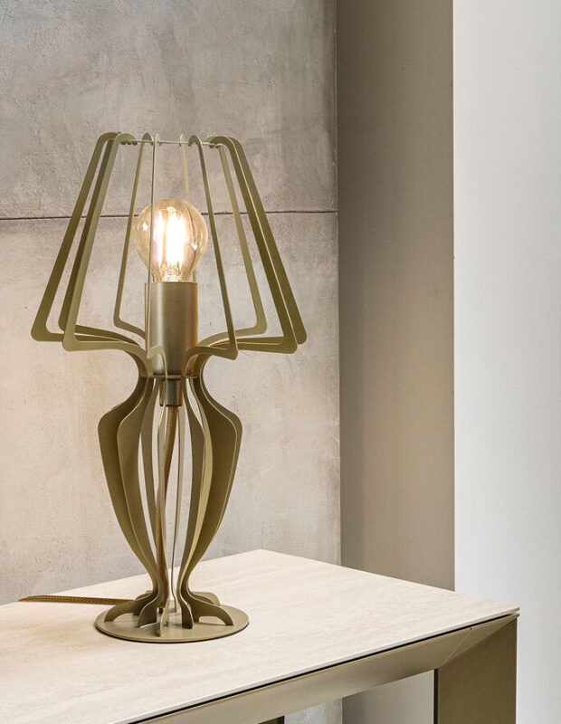 Allegra, Illuminazione