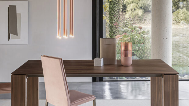 Tavolo Allungabile in Legno, Atlante