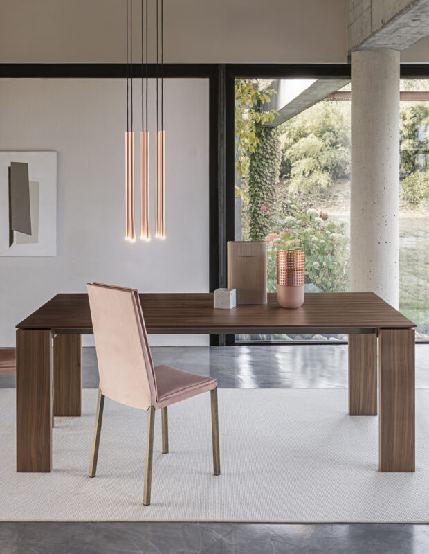 Tavolo Allungabile in Legno, Atlante